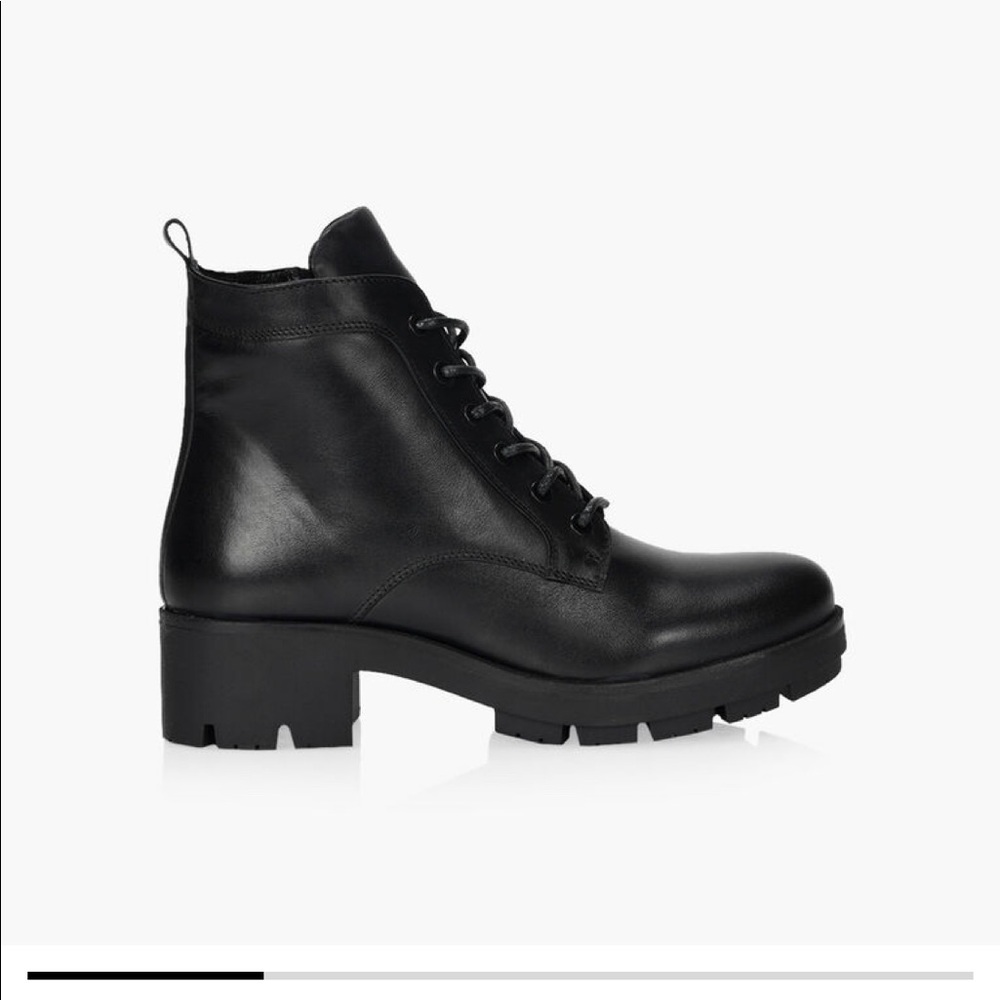 Artica combat boots